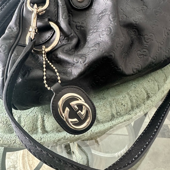 Authentic Gucci Black Sukey Convertible Boston Embossed Leather Shoulder Bag - Picture 8 of 16